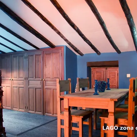 Adtis Gibranzos Apartment Plasenzuela